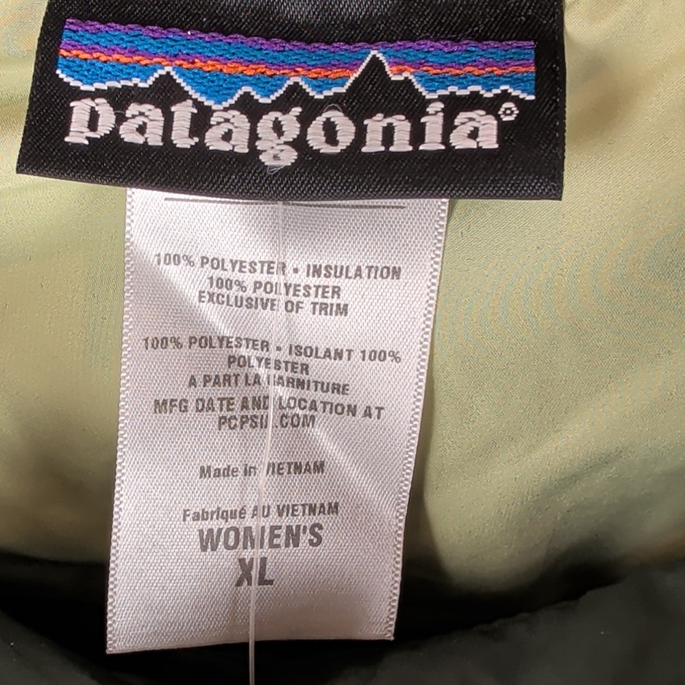 NWT Patagonia Saluki Jacket Green Lightweight Synthetic Coat 28236 Extra-Large - Picture 3 of 7